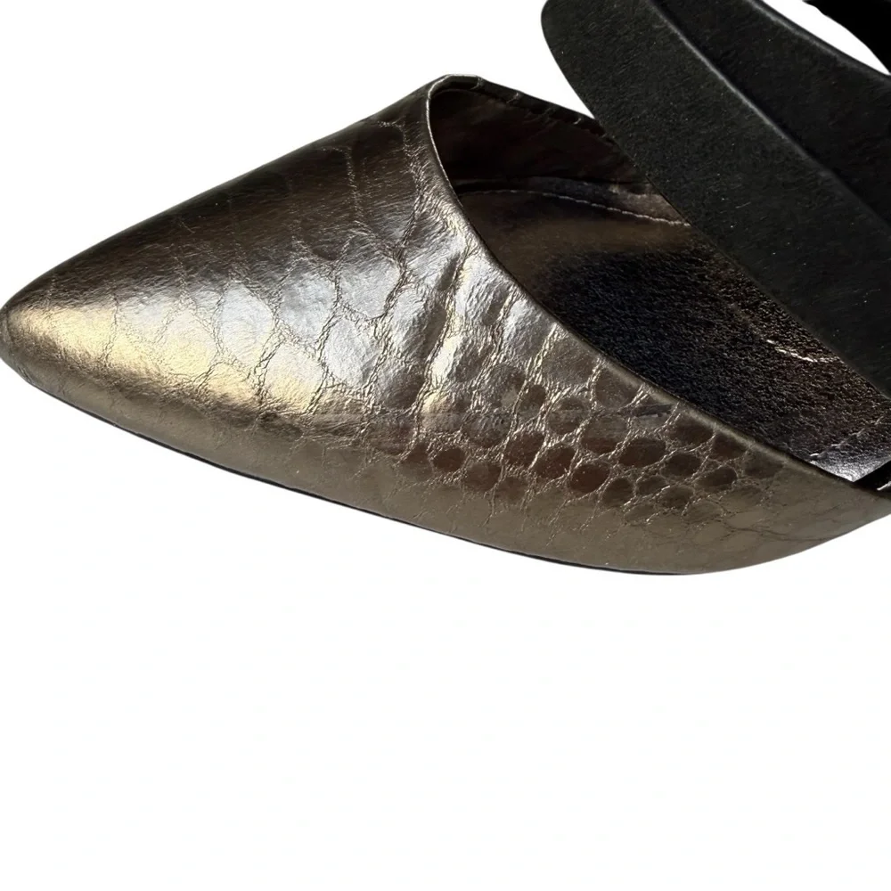 BCBGeneration BG Canon Dress Pumps Women’s Size 8.5 Black Snakeskin Embossed Toe